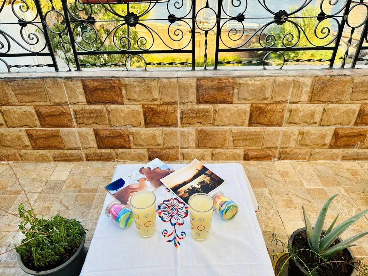 Mastonkel Hotel Aswan Buitenkant foto